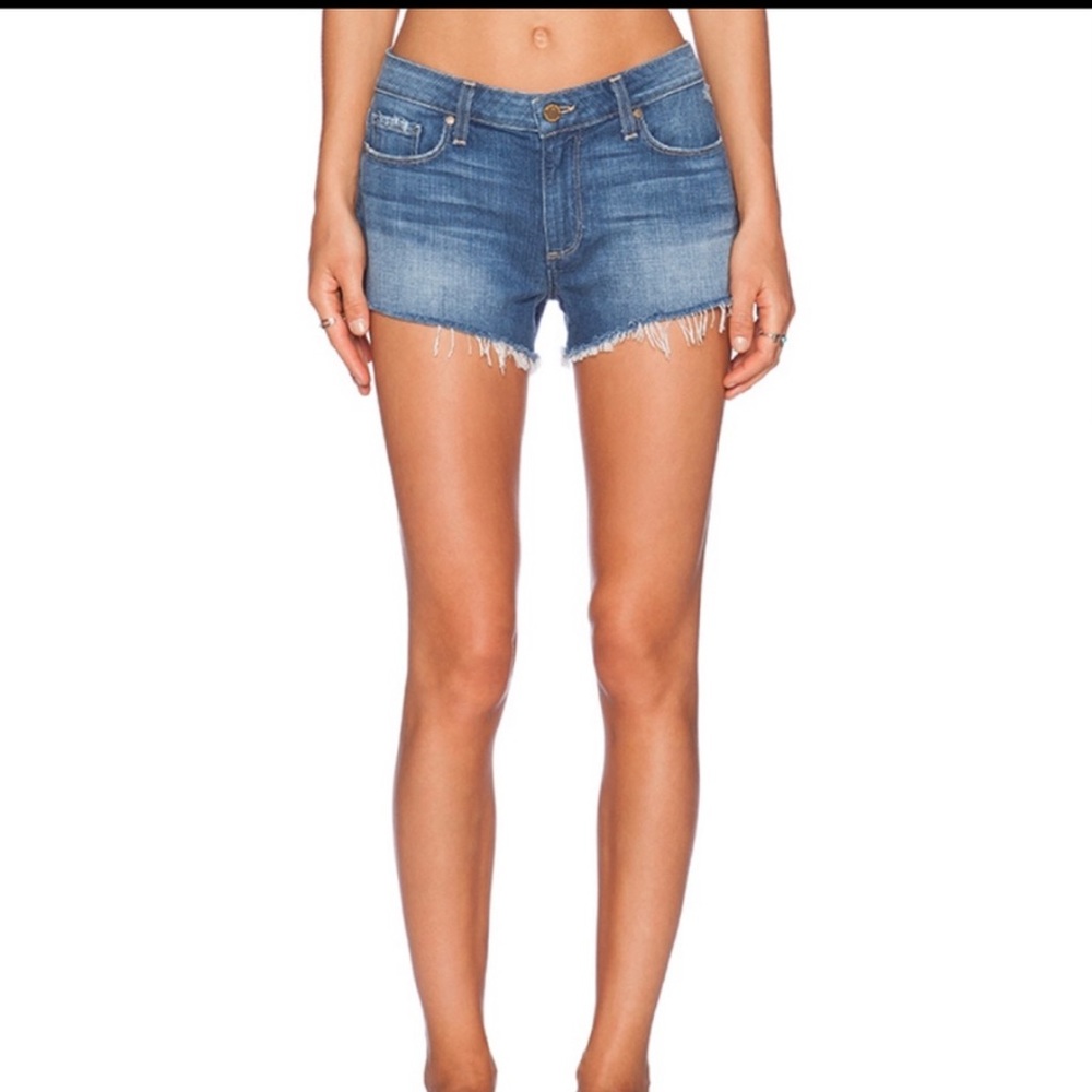 PAIGE shorts size 24